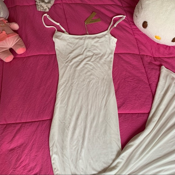 SOLD ON MY DEPOP - Picture 2 of 3